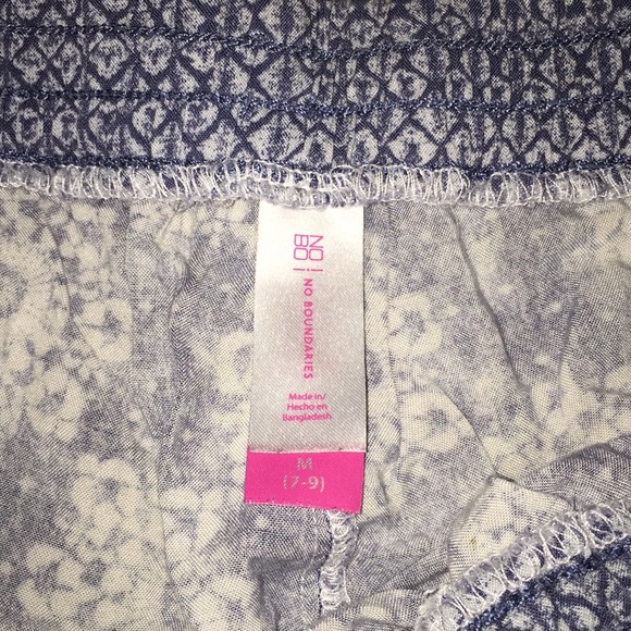 Shorts - Picture 5 of 5